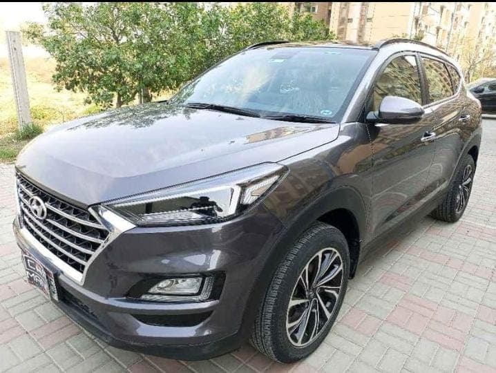 Hyundai Tucson GLS Sport (2.0 FWD) 2024 for rent