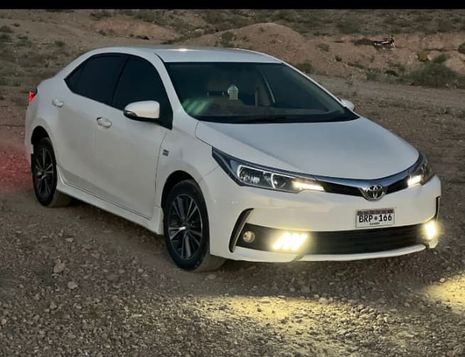 Toyota Corolla Altis Grande 1.8 MT 2024 for rent